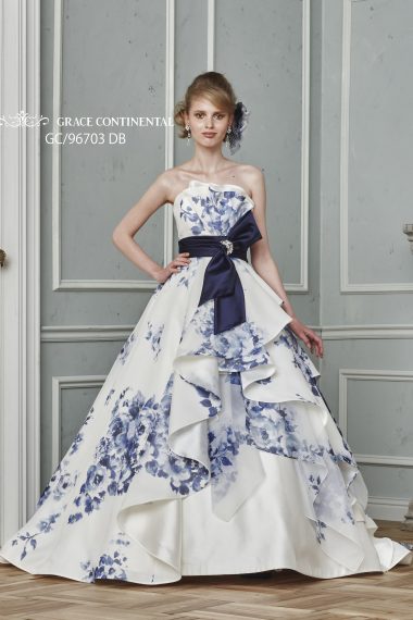 グレイスコンチネンタル 結婚式 ドレス